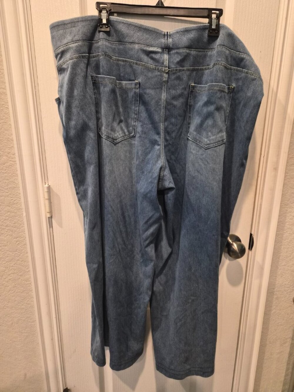 Halara Blue Denim High Waisted Wide Leg Stretch Pull On Pants Size 3XL - Picture 3 of 3